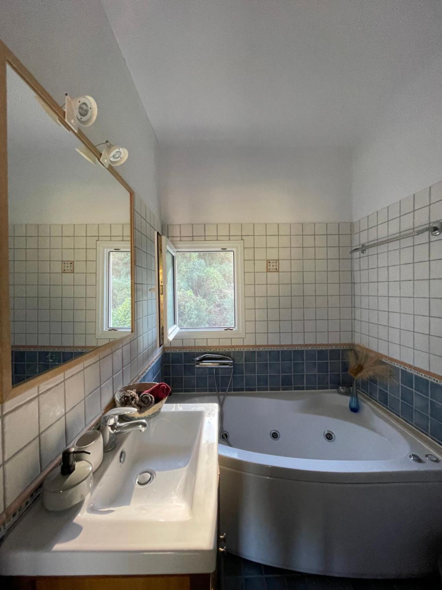Gialos Villas 1-2 With A Private Pool Микрос Гиалос Екстериор снимка